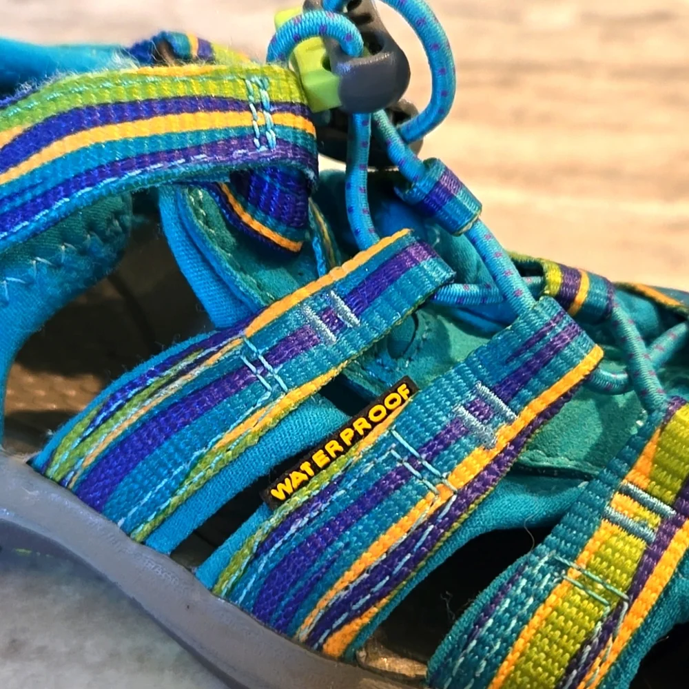 Kids Blue and Yellow Keen Sandals‎